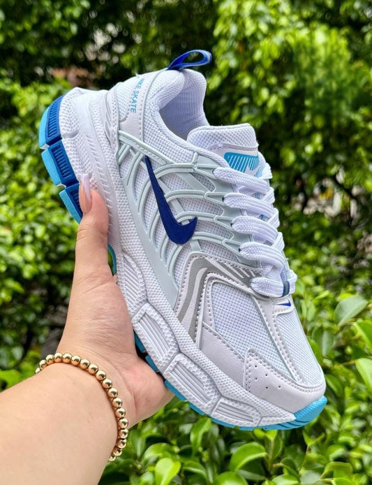 Gray helmet for bikers